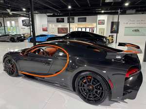 BU GATTI Chiron Pur Sport Usado 2023 - Product Image 2