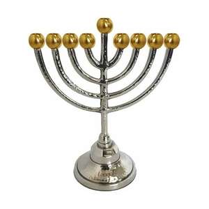 Candelabro Menorá Personalizable, Hecho a Mano con Acabado Dorado, Artículo Decorativo para el Hogar para Pascua, Navidad y Decoración Festiva - Product Image 2