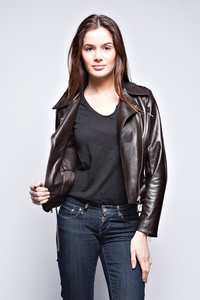 แจ็คเก็ตหนังแกะสีดำสำหรับผู้หญิงเสื้อโค้ทหนังย้อมสีล้วนมีซิปเข้ารูปสำหรับตกแต่งรถจักรยานยนต์ - Product Image 3