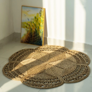 Tapis en jonc de mer tissé à la main en forme de fleur Décor naturel écologique du Vietnam jonc de mer naturel, accent écologique pour la maison - Product Image 3