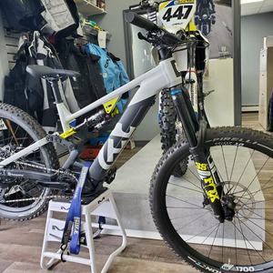 Vélo de montagne électrique haute performance 2025-2026 Hard Cross HC4, toutes tailles et couleurs de cadre, livraison dans le monde entier - Product Image 6