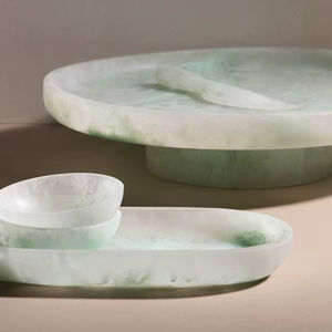 Support à gâteau rond en résine, fait main, écologique, non toxique, pour la présentation de gâteaux et de desserts, décoration moderne - Product Image 1