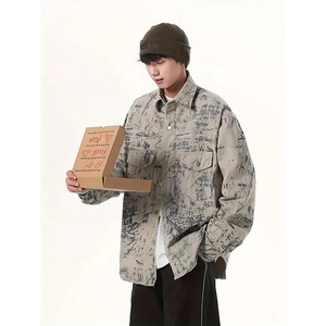 Chaqueta vaquera personalizada para hombre con bordado lavado Vintage 100% algodón Botón de cuerno Puffer para primavera Otoño Invierno - Product Image 3