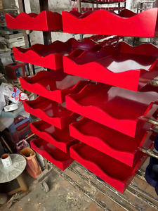 Vente en gros en usine de plateau rond en bois laqué meilleure vente de plateaux de service rectangulaires de couleur métallique or fabriqués à la main au Vietnam - Product Image 4