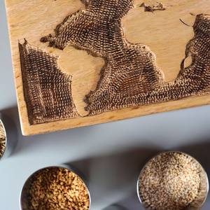 Boîte à épices en bois et métal, garde les épices fraîches dans les climats humides, compatible lave-vaisselle et four, écologique pour des résultats de cuisson uniformes - Product Image 6