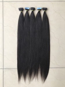 Cuticule droite de temple brésilien vierge Remy alignée cheveux noirs naturels non traités ruban adhésif indien paquet humain vendeur de matières premières - Product Image 2