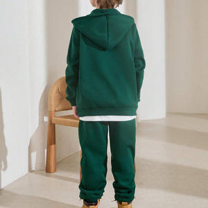 ชุดวอร์มสไตล์ทึบสำหรับเด็กชุดวอร์มระบายอากาศได้พิมพ์โลโก้แบบกำหนดเองสำหรับการปรับแต่งแบรนด์ - Product Image 2