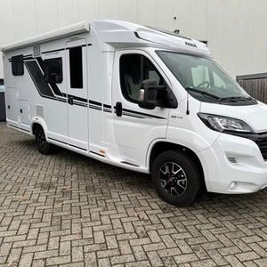 Mercedes Premium Motorhome One Bedroom Steel Construction with Bathroom Microwave Oven Bed 3500kg Weight 4-6 Persons Capacity - Product Image 2