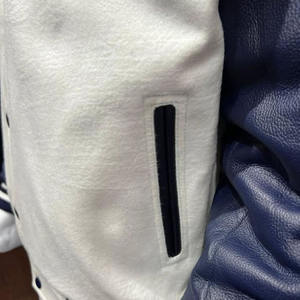 Chaqueta de Béisbol Varsity de Invierno para Hombre, Forro Polar, Diseño de Letras Bordadas, Cuello Alto, Logotipo Frontal, OEM, Chaqueta Casual con Cierre - Product Image 3