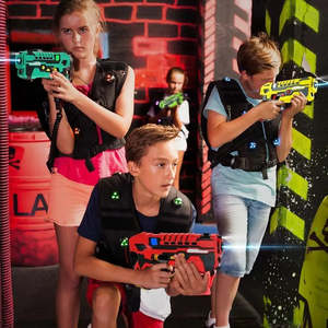 Kit de Pistola Láser con Chalecos Infrarrojos para Actividades y Juegos Infantiles - Product Image 2