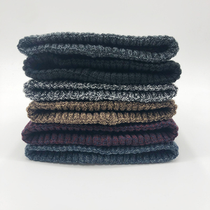 Gorros de Punto Cálidos con Estampado Puff, 100% Acrílico, Personalizables, Unisex, para Viajes al Aire Libre y Comodidad en Clima Frío - Product Image 6