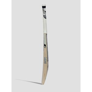 Bate de Críquet MB Malik MBS Edición Worldclass, Equipo Deportivo de Madera de Sauce Duradera, Certificado por Ifti 95 - Product Image 4