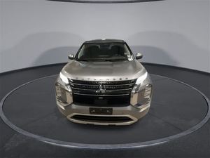 รถยนต์มือสองสภาพดีเยี่ยม OUTLANDER 2023 SE S-AWC SUV สีเทา ระยะทางวิ่งบนทางหลวงสูง 181 แรงม้า 2.5 ลิตร ระบบขับเคลื่อนสี่ล้อ - Product Image 4