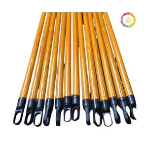 Manche de balai en bois de qualité supérieure 150 cm Manche de balai en bois pour usage commercial Manche en bois d'eucalyptus recouvert de PVC pour serpillière Vente en gros - Product Image 3