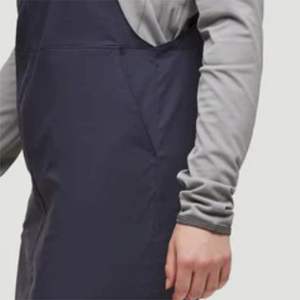 บริการ OEM ชุดออกกําลังกาย Energize Racerback - เหมาะสําหรับการวิ่ง เทนนิส และกิจกรรมยิม - Product Image 5