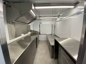 รถขายอาหารเคลื่อนที่สำหรับอาหารจานด่วน ขนมขบเคี้ยว ฮอทดอก และบาร์บีคิว - Product Image 6