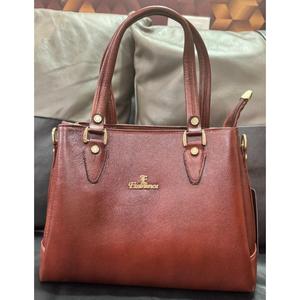 Bolsos de Mano de Cuero Artesanal, Modernos, Ecológicos, Duraderos, OEM Personalizados, Gran Capacidad, Impermeables, Ligeros, Estilo Occidental - Product Image 5