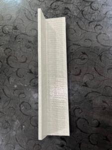 Barre d'angle en fibre de verre pultrudée Support léger résistant aux UV de haute résistance pour la construction et l'utilisation d'insulation électrique - Product Image 2