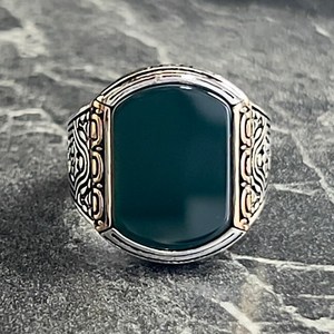 Anillo de Plata Hecho a Mano con Incrustaciones de Ágata Verde, Diseño Elegante, Anillo Grabado, Piedra de Ágata Natural Única, Idea de Regalo para Novio - Product Image 2