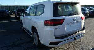 Nuevo Toyota Land Cruiser LC300 Twin Turbo 415HP 7 Asientos Transmisión Automática SUV/Vehículo Todoterreno/Pickup - Product Image 4