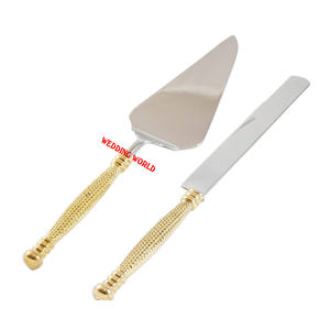 Couteau à gâteau en métal plaqué cuivre Forme et taille personnalisées Couverts de luxe Serveur de gâteau en métal fantaisie élégant classique - Product Image 3