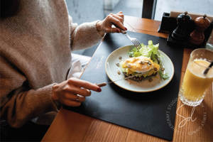 แผ่นรองจานหนังล้างทำความสะอาดได้ทนทานสำหรับร้านอาหารโรงแรมอาหารทนความร้อนกันน้ำกันกลิ่นใช้งานหนักใส่สบาย - Product Image 6