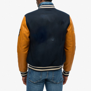 แจ็คเก็ตบอมเบอร์หนังเคลือบกันน้ำสำหรับผู้ชายแบบสั่งทำขายส่งสำหรับฤดูหนาว พร้อมปกตั้งและโลโก้ด้านหน้า - Product Image 4