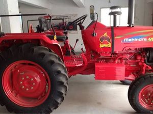 Massey Ferguson Tractor a pie 4x4 80hp Tractor agrícola Kubota Motor Usado Estado 70hp Potencia nominal Cojinete de engranaje incluido - Product Image 4