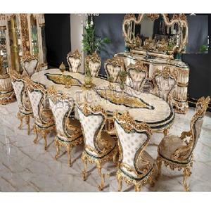 Fabricante de Muebles de Comedor Grand Villa en India, Compre un Juego de Mesa de Comedor de Diseño Victoriano para 12 Personas, Juego de Mesa de Comedor de Lujo - Product Image 1