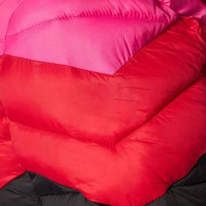 Dernier design Veste matelassée en tricot pour femme d'hiver Fermeture éclair Tissu en toile Logo frontal personnalisable Respirant Imperméable - Product Image 5