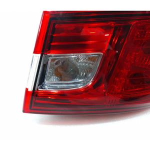 Feu arrière droit de freinage Renault Clio Série IV 265509846R (12>19) - Product Image 4