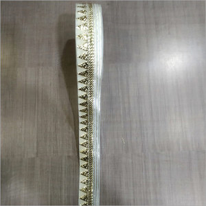 ผ้าลูกไม้ฝรั่งเศสคุณภาพสูง ไนลอนลายเรขาคณิตปักลายสวยงาม เป็นมิตรกับสิ่งแวดล้อม ผ้าลูกไม้ชานทิลลี่แบบแอพพลิเคชั่น - Product Image 1