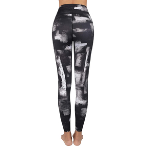 Leggings de Sublimation pour femmes, pantalon de Yoga/Jogging d'exercice/collants pour adultes fabriqués au Pakistan - Product Image 6