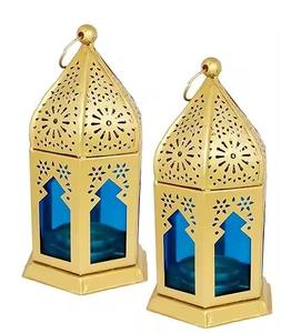 Farol Cuadrado con Tallado Floral de Metal y Vidrio, Portavelas para Ramadán, Bodas Festivas y Decoración del Hogar - Product Image 4