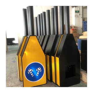 Segnale direzionale ad alta visibilità a LED <span class=keywords><strong>per</strong></span> traffico illuminato-mantenere la <span class=keywords><strong>segnaletica</strong></span> di sicurezza <span class=keywords><strong>stradale</strong></span> a destra/freccia sinistra-produttore di porcellana - Product Image 1