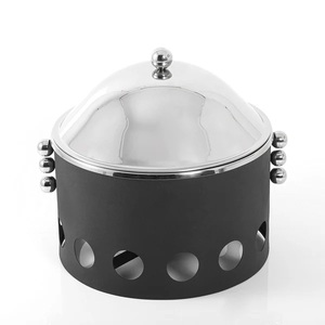 Marmite à casseroles de nouveau design avec système avancé de couvercle à verrouillage thermique pour continuer à servir un plat de service en aluminium avec support en bois - Product Image 3