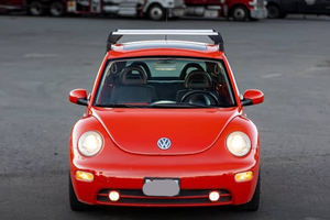 รถยนต์โฟล์คสวาเกน นิวบีเทิล รุ่น GLS Turbo TurboFun ปี 2002 รถขนาดกะทัดรัด ขับขี่สนุก เหมาะสำหรับการเดินทางในเมือง  ขาย - Product Image 2