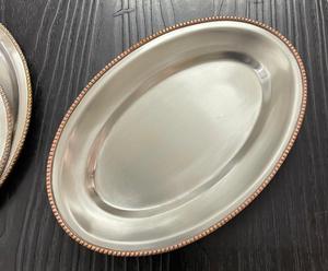 Vaisselle indienne en acier inoxydable laiton service de table traditionnel de 1 assiette Thali 7 petits bols 1 grand bol et 1 cuillère 1 fourchette - Product Image 6