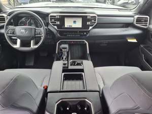 4WD มือสอง2025 toyotaaaa ทุนดรา SR5 crewmax Cab - Product Image 2