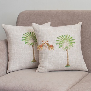 Fundas de Cojín Decorativas de Lujo con Estampado de Palmeras para Sofá, Fundas de Cojín Cuadradas Hechas a Mano Personalizadas - Product Image 6