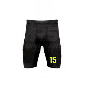 Uniformes de football pour jeunes personnalisés, matériau en polyester durable, ensemble de maillot et de short de football 7 contre 7, vêtements d'équipe personnalisés - Product Image 5