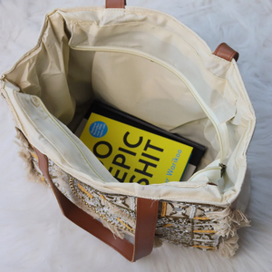 Atractivos bolsos multicolores con cuentas para mujeres diseñados con detalles artísticos y hermosos bolsos de mano de glowin fashion - Product Image 5