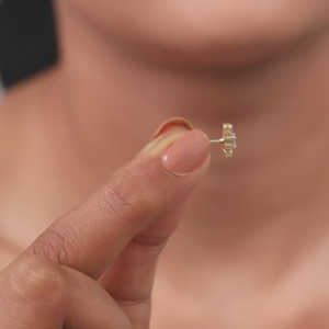 Excepcionales Pendientes de Diamantes Cultivados en Laboratorio con Baño de Oro para Mujeres que Buscan un Estilo de Joyería Lujoso - Product Image 2