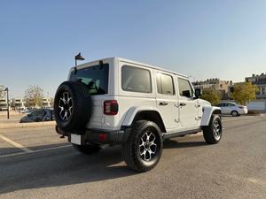 รถจี๊ป Wrangler รถ SUV อัตโนมัติสีขาว2021มือสองพร้อมเบาะหนัง AWD ยาง R20กันแดดควบคุมความเร็วได้ - Product Image 5