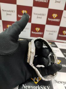 Nueva marca de moda reloj de pulsera Iced para él su busto abajo Bling personalizable movimiento de cuarzo automático hecho a mano con esfera de caja de PC - Product Image 4