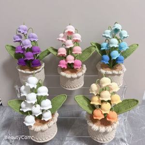 Modelo de Bonsái de Flor Artificial Tejida a Mano para Decoración del Hogar, con Diseño de Lirio de los Valles, Árbol del Aceite y Tulipán en Maceta, para Exportación - Product Image 4