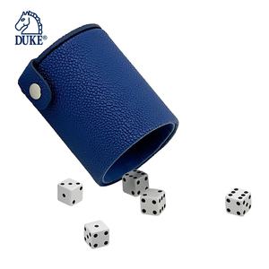 Tasse à dés en similicuir de luxe au design personnalisé avec compartiment de rangement - Product Image 4