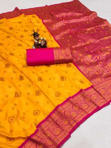 El último diseñador suave Banarasi seda Jacquard borde Saree por FabZone - Product Image 3