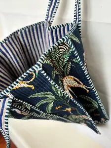 Bolso de mano acolchado de algodón para mujer Bolso de hombro con estampado floral lavable con dos asas Ecológico para compras de yoga - Product Image 3