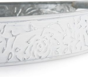 ถาดเสิร์ฟโลหะลายนูนรูปดอกไม้แบบโมเดิร์นทำด้วยมือปรับแต่งโลโก้ได้ - Product Image 2